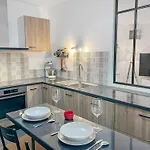 Σπίτι διακοπών Maison Lumineuse Avec Verriere & Grand Ecran