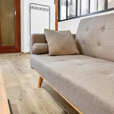 Dom wakacyjny Maison Lumineuse Avec Verriere & Grand Ecran *