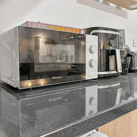 Maison Lumineuse Avec Verriere & Grand Ecran Dom wakacyjny